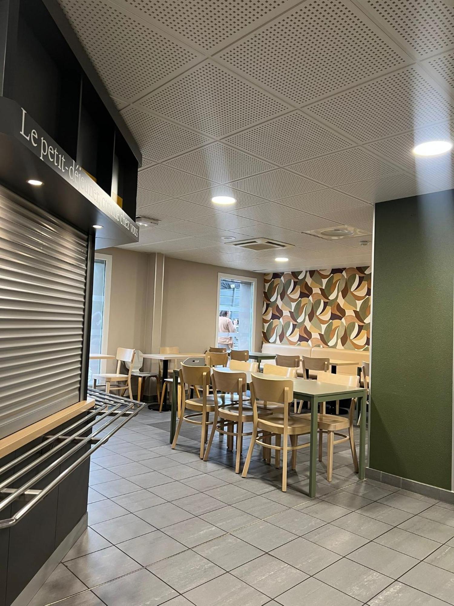 巴黎罗曼维尔诺瓦西勒塞克b&B酒店 外观 照片